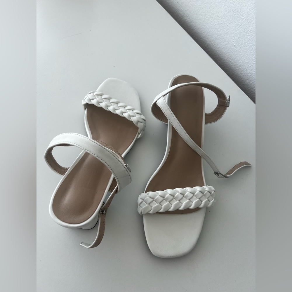 White size 8 sandals from shein used